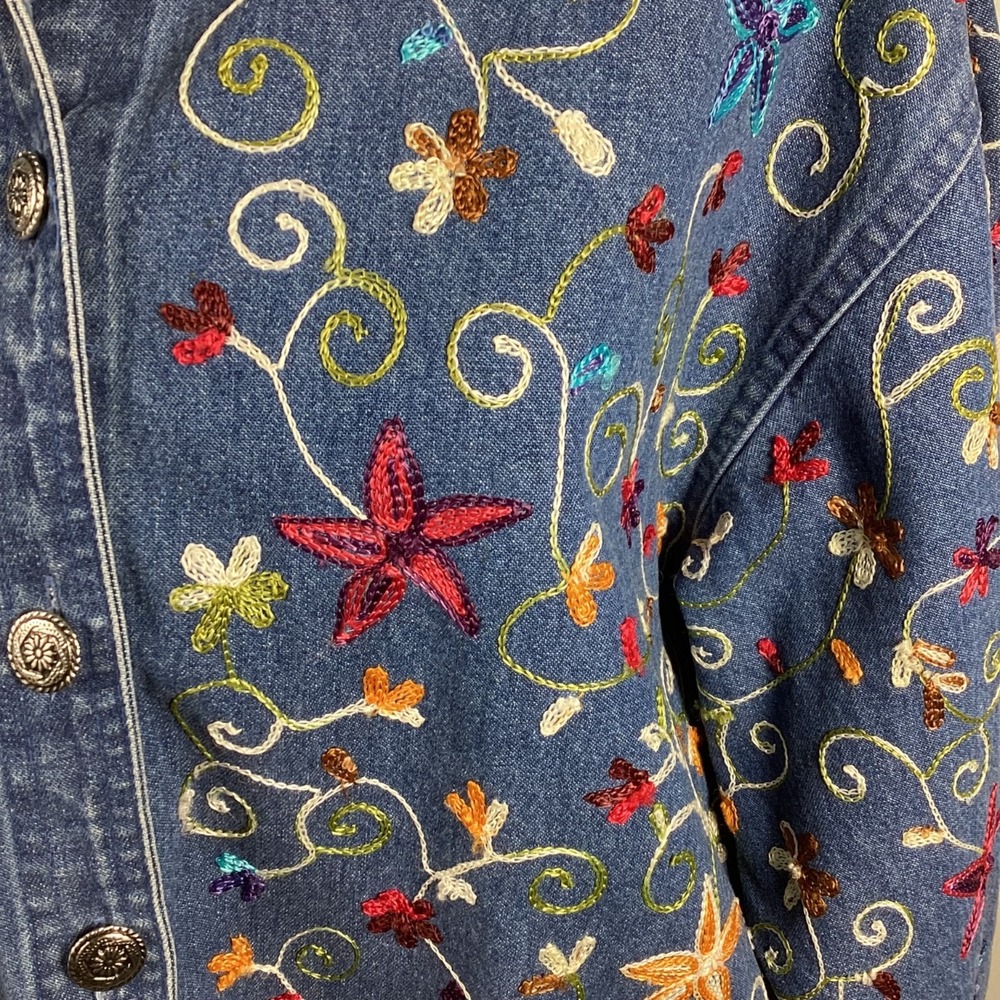 Denim Embroidered Flowers Jean Shirt Jacket Womens Size 1X Button Up Multicolor - Picture 3 of 14